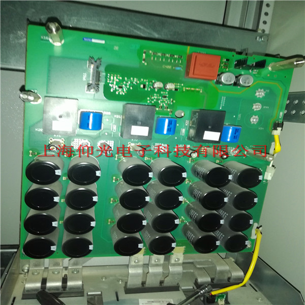 �Ϻ�ʩ�͵�׃�l��InF8�󾯾S�ރȲ������Դ���Ͽ���