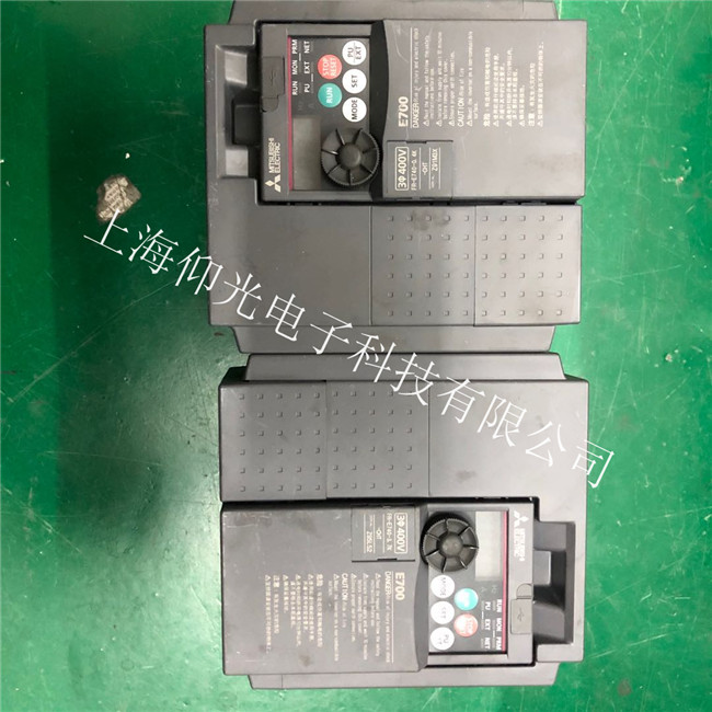 ���I�S������MR-J4�ŷ���E.OC1���ϾS��