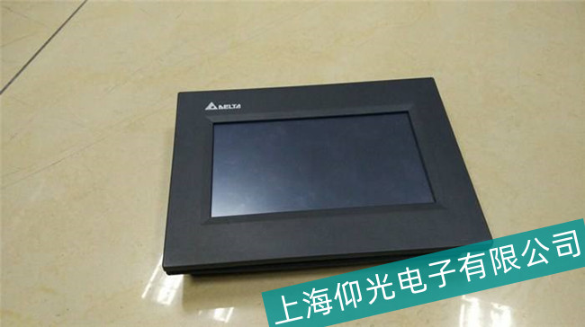 PCB行業三菱觸摸屏維修觸摸反應遲鈍維修