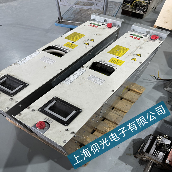 ������ABB׃�l��ACS800��FF8E������a���ϾS�ެF���z�y